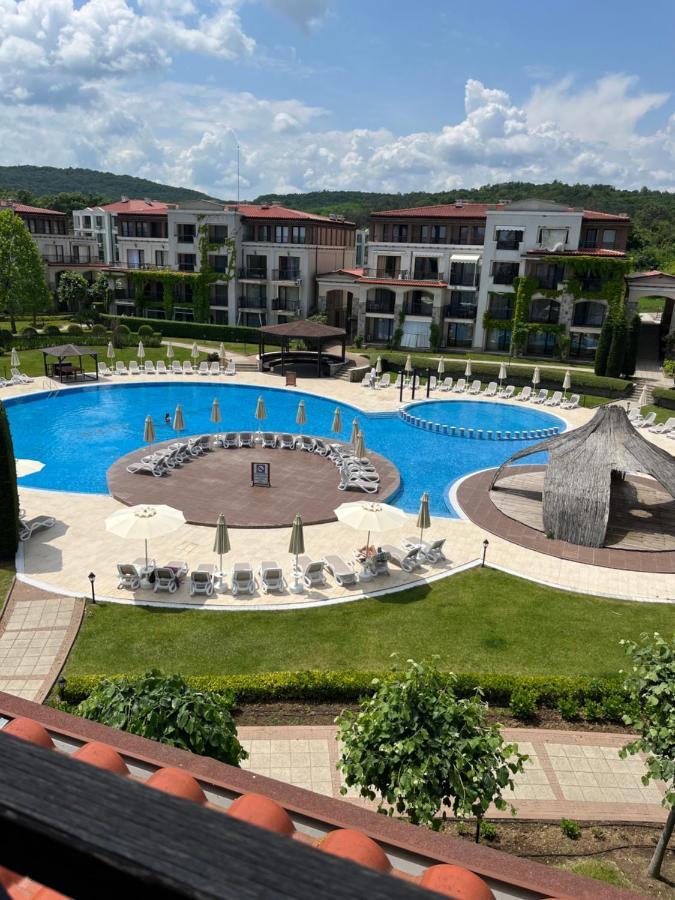 Green Life Private Sp Apartments -Sozopol Bagian luar foto