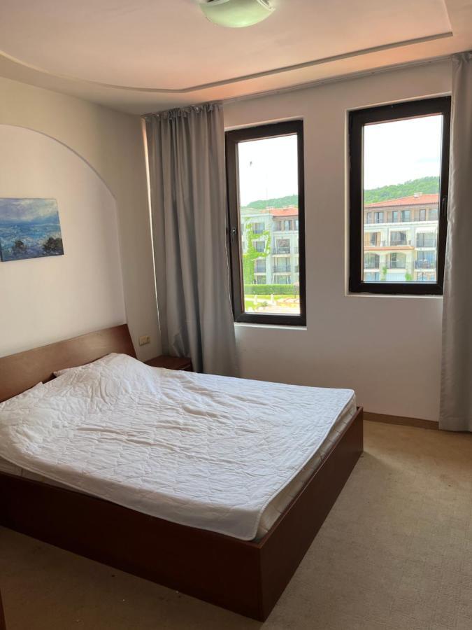 Green Life Private Sp Apartments -Sozopol Bagian luar foto